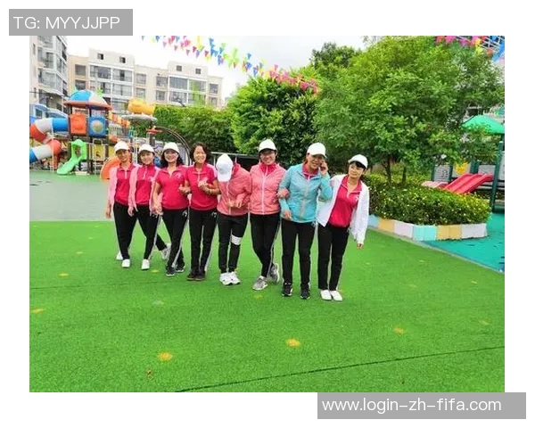 小小足球赛的欢乐时光与团队精神的完美展现