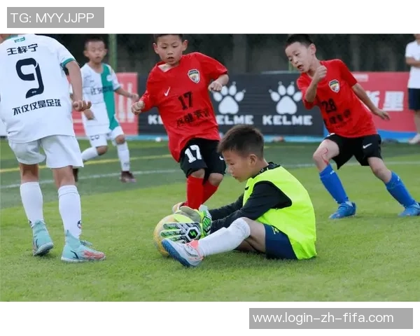 钦州足球比赛精彩纷呈各队争夺冠军荣耀展现青春活力